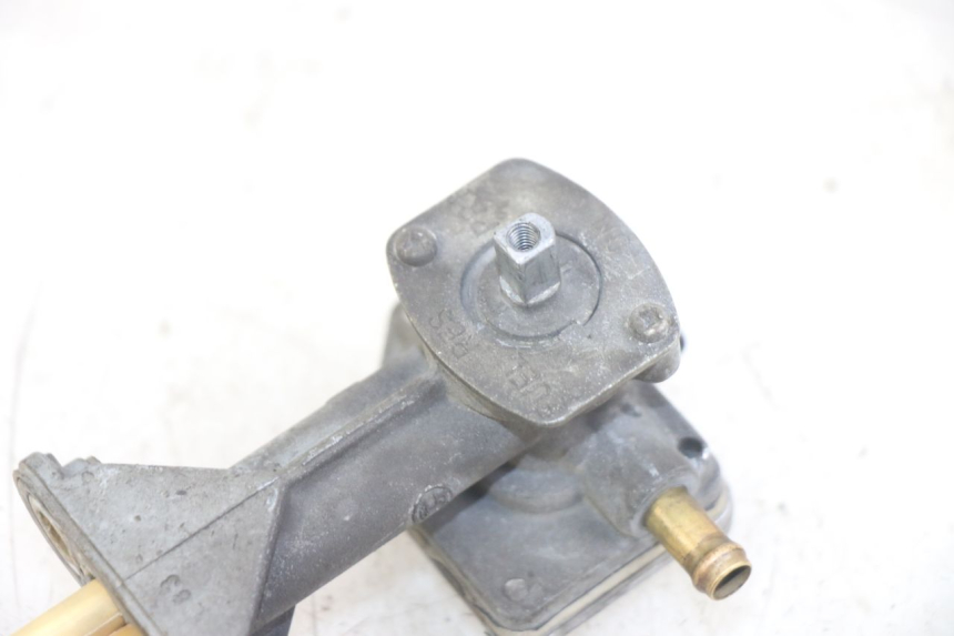 photo de RUBINETTO SERBATOIO YAMAHA XJN DIVERSION 600 (2000 - 2003)