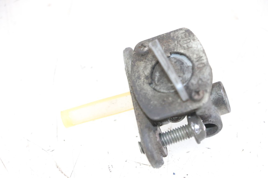 photo de ROBINET SERBATOIO YAMAHA FZS FAZER 600 (2001 - 2003)
