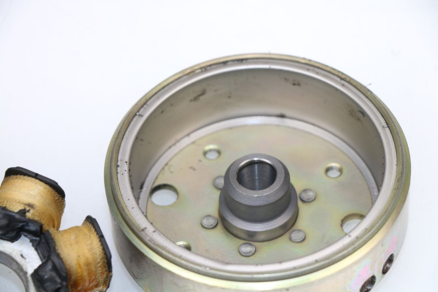 photo de ROTOR STATORE BAOTIAN TRAVEL SPIRIT 50 (2010 - 2012)