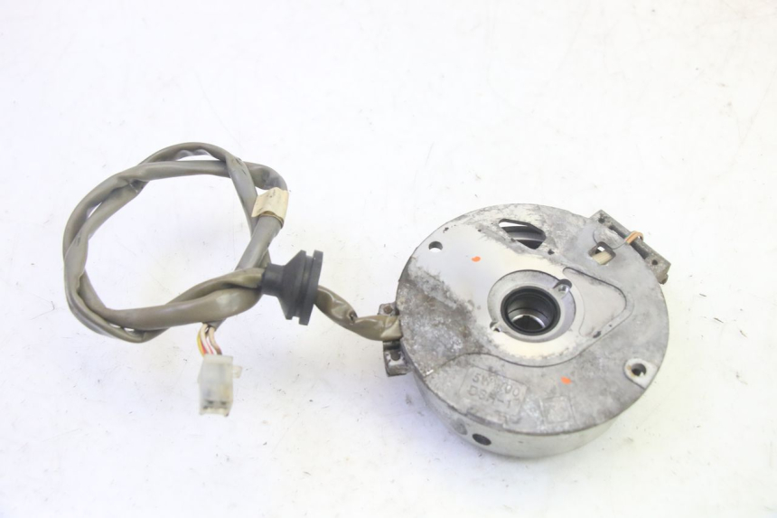 photo de ROTOR STATOR MBK BOOSTER SPIRIT 50 (2004 - 2017) - Primo piano tecnico