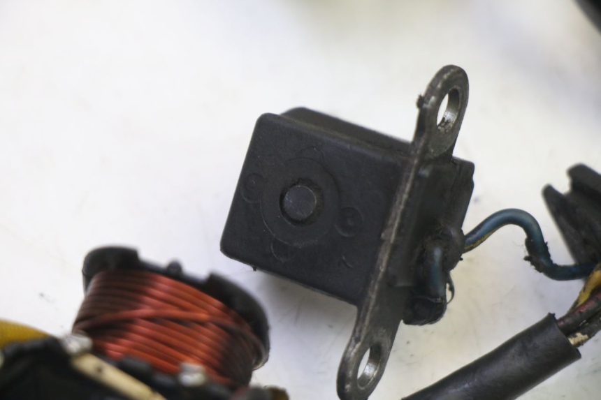 photo de STATORE PEUGEOT ELYSTAR 50 (2002 - 2014)