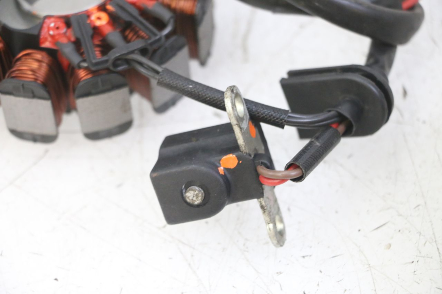 photo de STATORE PEUGEOT KISBEE 2T 50 (2018 - 2022)
