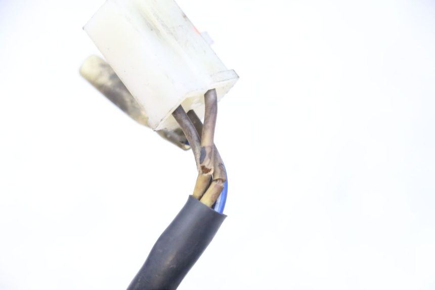 photo de ROTOR STATOR PEUGEOT KISBEE 4T 50 (2018 - 2022) - Zoom sullo stato d'uso