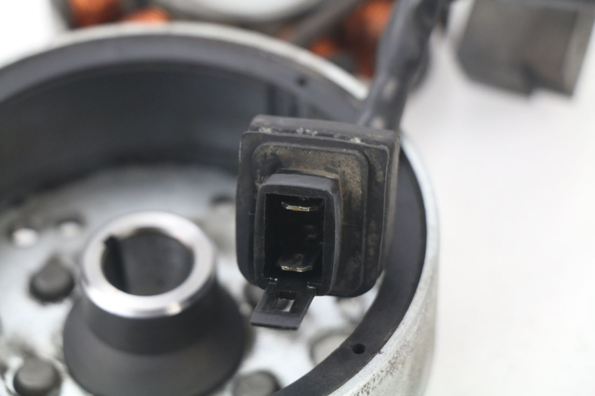 photo de ROTOR STATORE PIAGGIO LIBERTY 4T 50 (2004 - 2008) - Altra angolazione