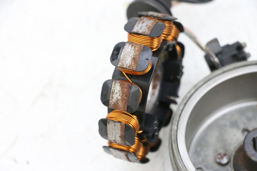 photo de STATORE YAMAHA NEO'S NEOS 2T 50 (1998 - 2007) - Primo piano tecnico