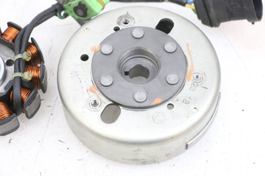 photo de ROTOR STATORE PIAGGIO NEW TYPHOON 50 (2018 - 2021) - Altra vista dell'articolo