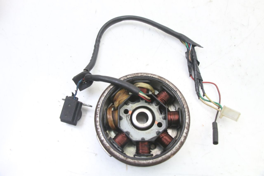 photo de ROTOR STATOR PEUGEOT KISBEE 4T 50 (2010 - 2017)