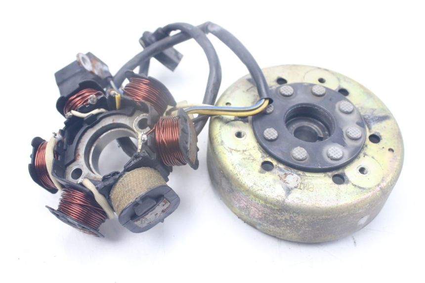 photo de ROTOR STATOR PEUGEOT LUDIX SNAKE 2T 50 (2004 - 2014)