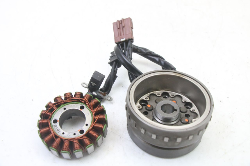 photo de STATORE PIAGGIO MP3 LT 400 (2007 - 2012)