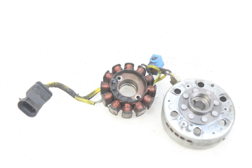photo de ROTOR STATOR PIAGGIO VESPA LXV 125 (2006 - 2009)