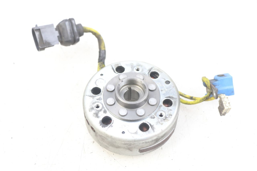 photo de ROTOR STATOR PIAGGIO VESPA LXV 125 (2006 - 2009)