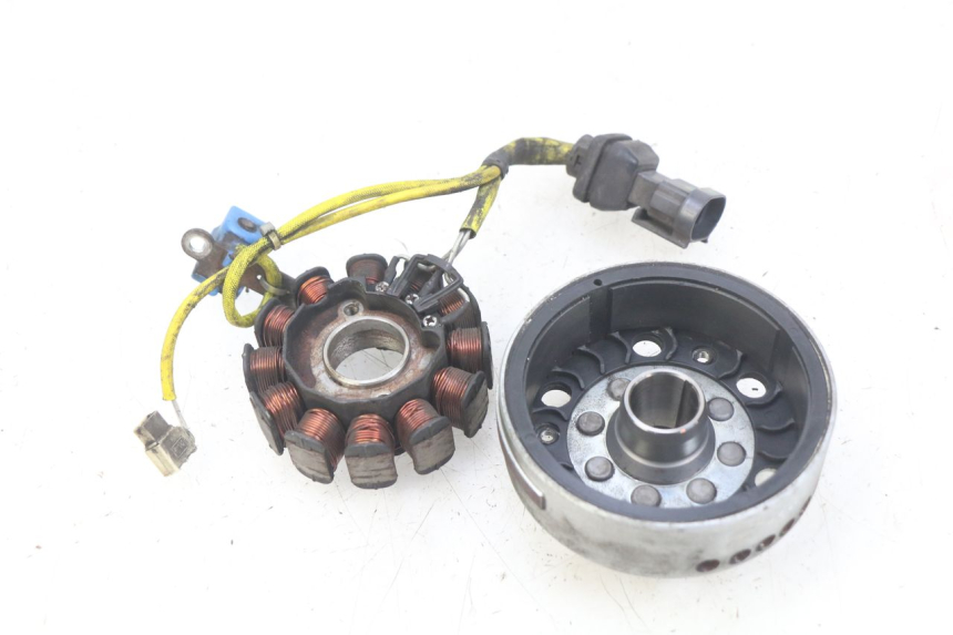 photo de ROTOR STATOR PIAGGIO VESPA LXV 125 (2006 - 2009)