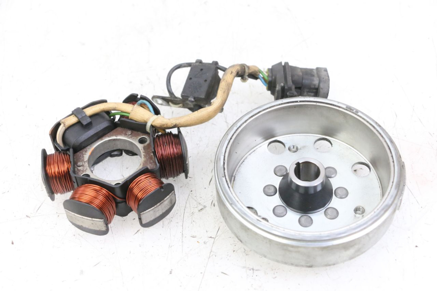 photo de ROTOR STATOR PIAGGIO VESPA S 2T 50 (2007 - 2014)