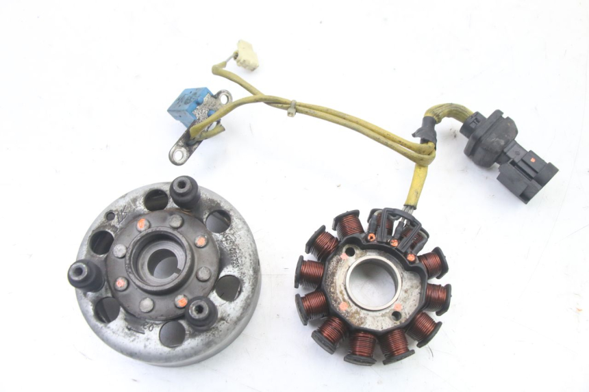 photo de ROTOR STATOR PIAGGIO X8 125 (2004 - 2007)