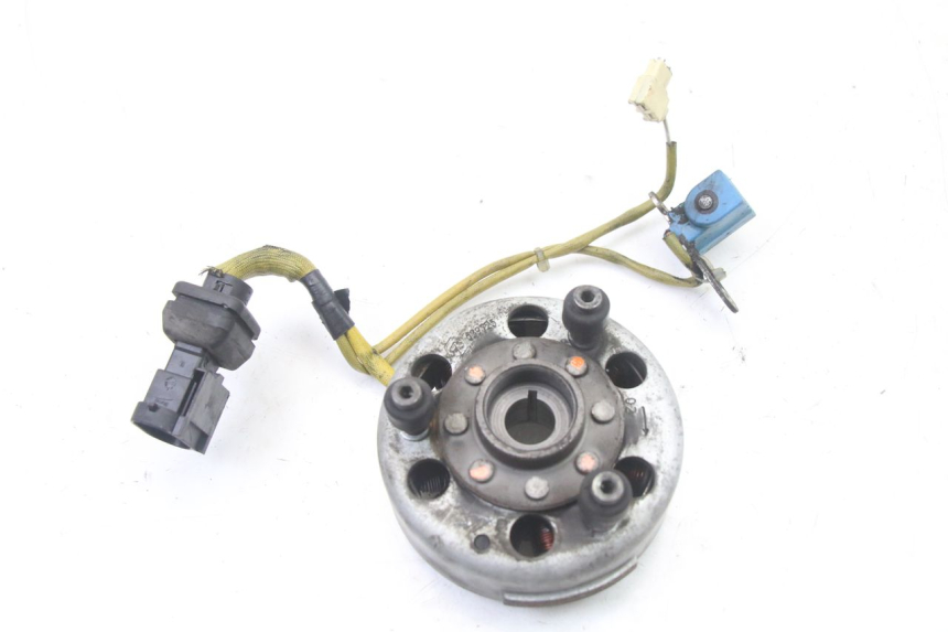 photo de ROTOR STATOR PIAGGIO X8 125 (2004 - 2007)
