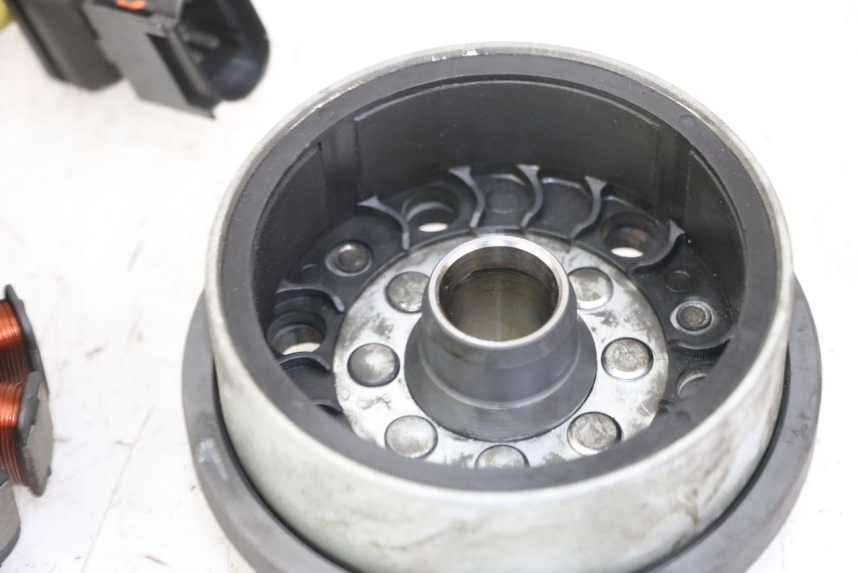 photo de STATORE PIAGGIO VESPA GRANTURISMO 200 (2004 - 2005)