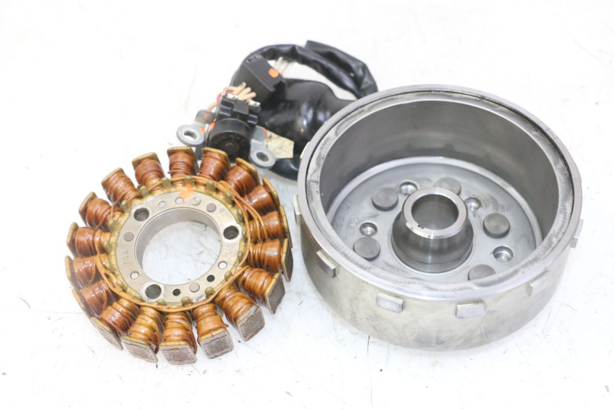 photo de STATORE YAMAHA XMAX X-MAX 125 (2006 - 2009)