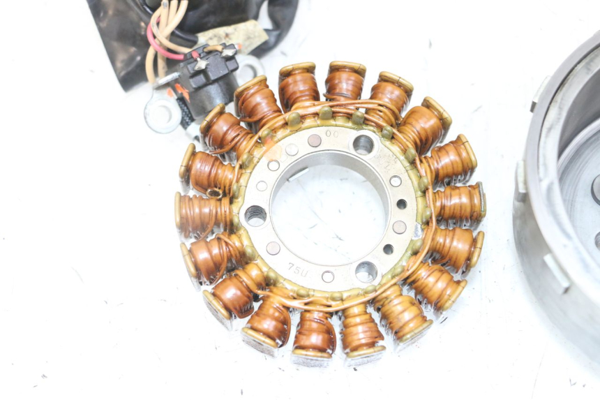 photo de STATORE YAMAHA XMAX X-MAX 125 (2006 - 2009)