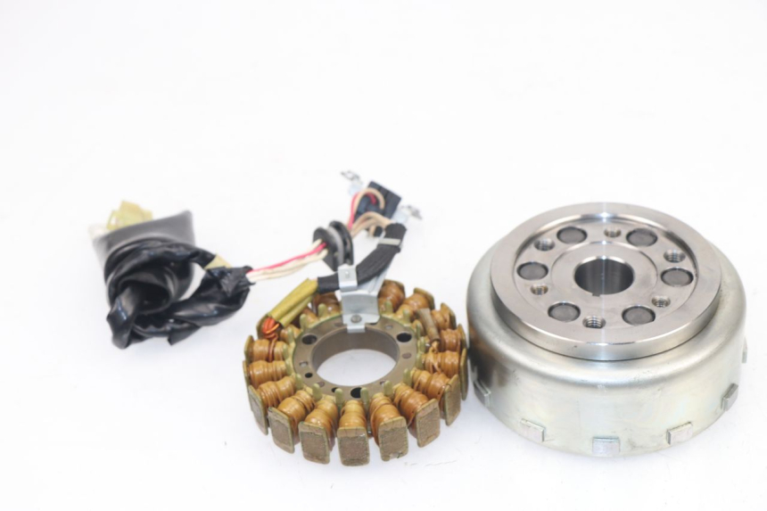 photo de STATORE YAMAHA XMAX X-MAX 125 (2006 - 2009)