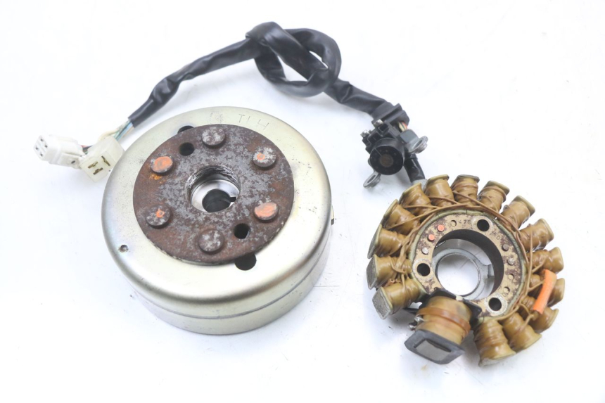 photo de ROTOR STATOR YAMAHA YP MAJESTY 125 (2002 - 2006) - Vista principale