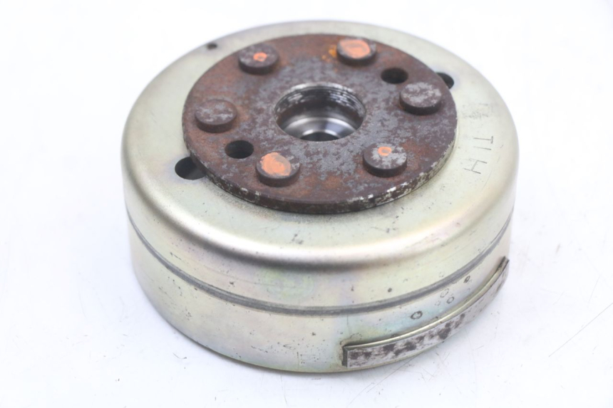 photo de ROTOR STATOR YAMAHA YP MAJESTY 125 (2002 - 2006) - Primo piano tecnico