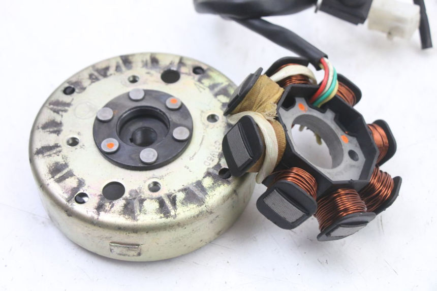 photo de STATORE UNIVERSAL BIKE ZN50QT-11B 50 (2018 - 2021)