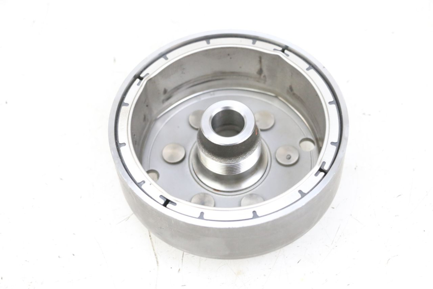 photo de VOLANO KAWASAKI ZR 7 750 (1999 - 2001) - Primo piano tecnico