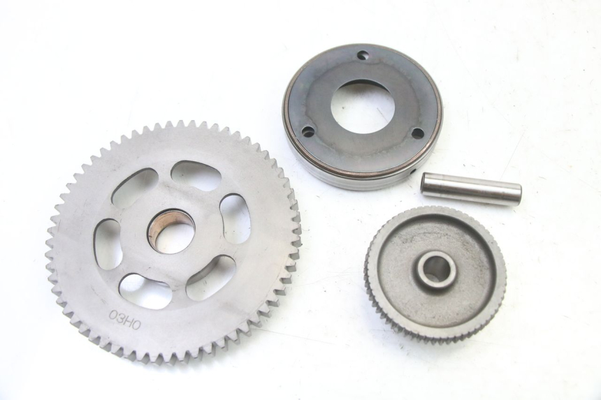 photo de RUOTA LIBERA AVVIATORE SUZUKI BURGMAN 125 (2007 - 2014)