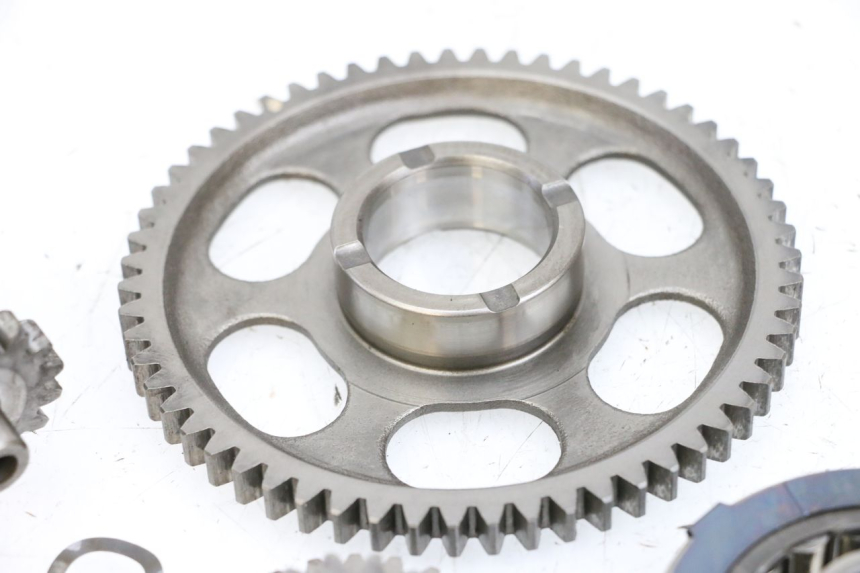 photo de RUOTA LIBERA AVVIAMENTO SUZUKI BURGMAN EXECUTIVE ABS 650 (2006 - 2012) - Marcature e riferimenti originali