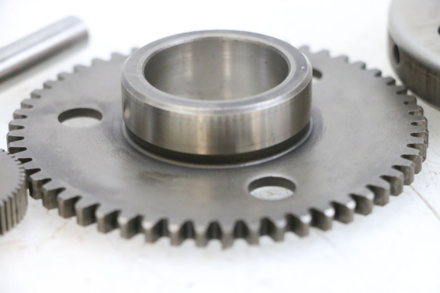 photo de RUOTA LIBERA AVVIAMENTO SYM ORBIT III 3 4T 50 (2021 - 2025) - Altra angolazione