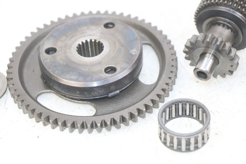 photo de RUOTA LIBERA AVVIATORE SUZUKI BURGMAN 650 (2002 - 2004)