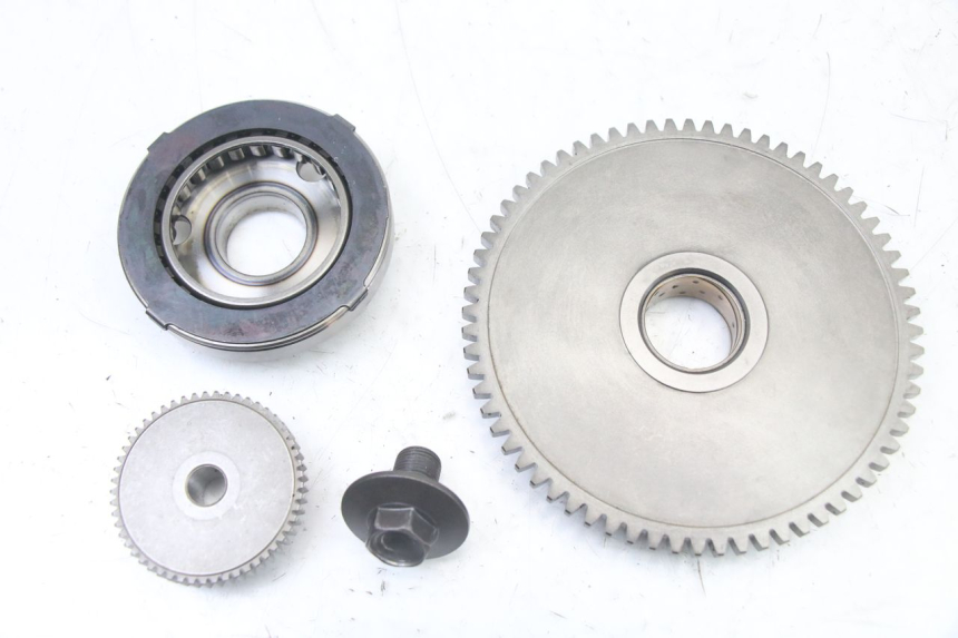 photo de RUOTA LIBERA AVVIAMENTO SUZUKI GSF S BANDIT 600 (2000 - 2004)