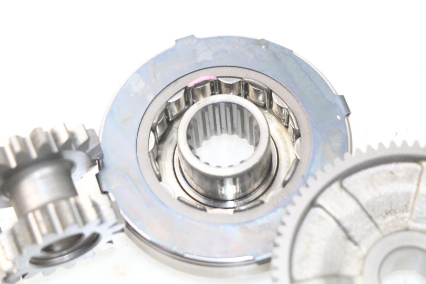 photo de RUOTA LIBERA AVVIATORE SUZUKI GSR 600 (2005 - 2012)