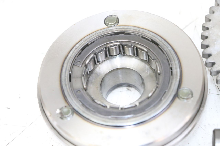 photo de RUOTA LIBERA AVVIATORE YAMAHA FZS FAZER 600 (2001 - 2003)