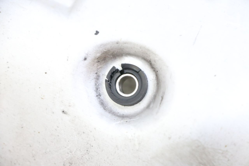 photo de PUNTALE BMW R GS 1250 (2021 - 2024) - Dettagli dei punti di fissaggio