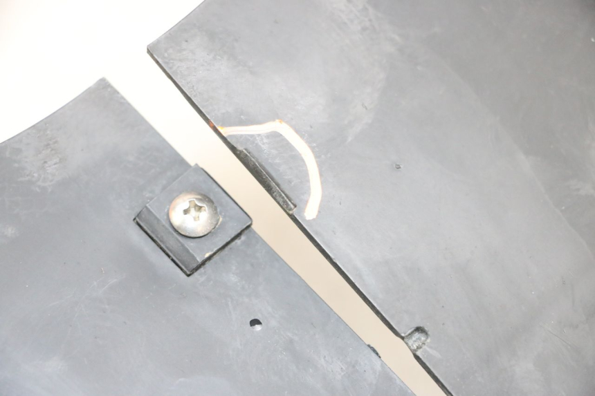 photo de PUNTALE DAELIM VJ ROADWIN FI 125 (2008 - 2017) - Zoom sullo stato d'uso