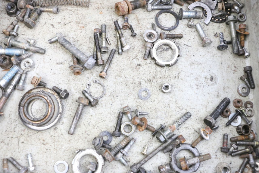 photo de SAC VITI BULLONI MBK BOOSTER SPIRIT 50 (2004 - 2017) - Dettaglio del componente