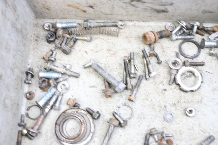 photo de SAC VITI BULLONI MBK BOOSTER SPIRIT 50 (2004 - 2017) - Zoom sullo stato d'uso