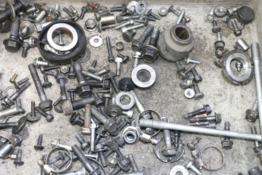 photo de SAC VITI BULLONE SUZUKI BURGMAN 125 (2007 - 2014)