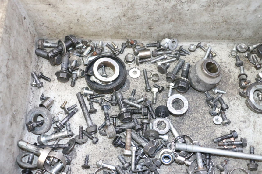 photo de SAC VITI BULLONE SUZUKI BURGMAN 125 (2007 - 2014)