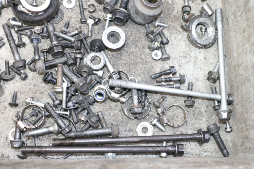 photo de SAC VITI BULLONE SUZUKI BURGMAN 125 (2007 - 2014)