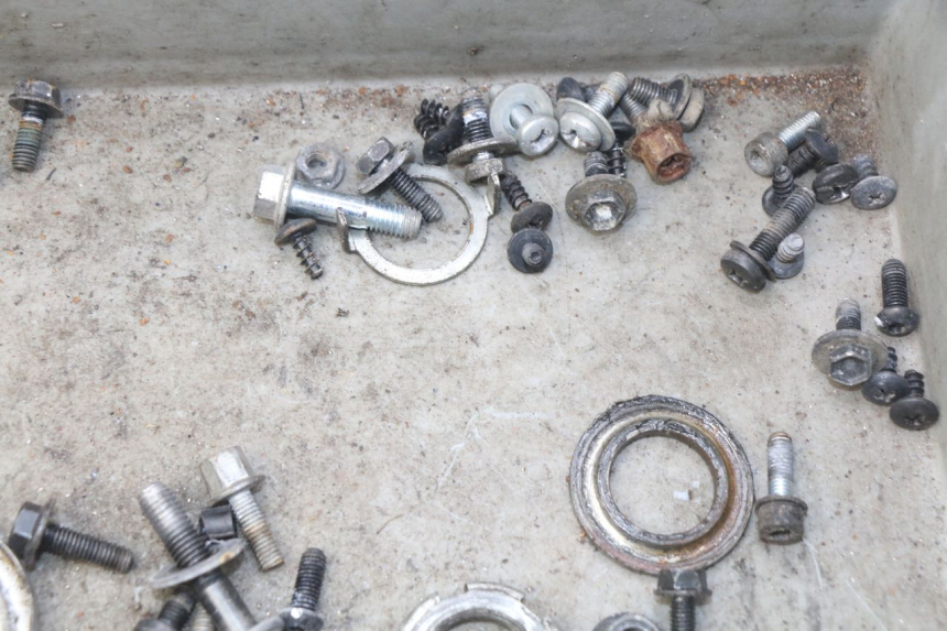 photo de SAC VITI BULLONERIA YAMAHA BW'S EASY 50 (2013 - 2016)