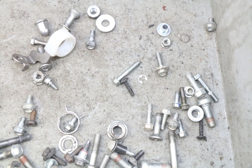 photo de VITI HONDA CRF CR-F 125 (2020 - 2021) - Zoom sullo stato d'uso