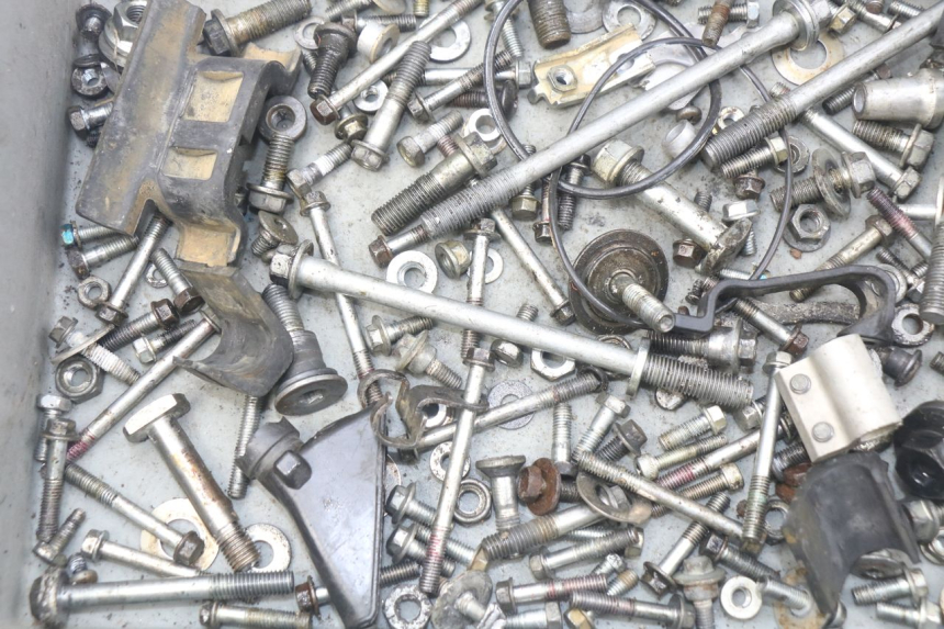 photo de SAC VITI BULLONE HONDA CRF 250 (2016 - 2017)