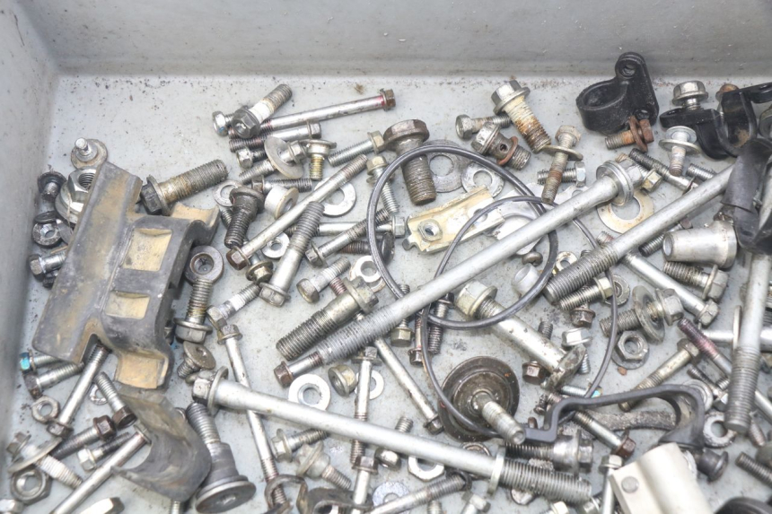 photo de SAC VITI BULLONE HONDA CRF 250 (2016 - 2017)