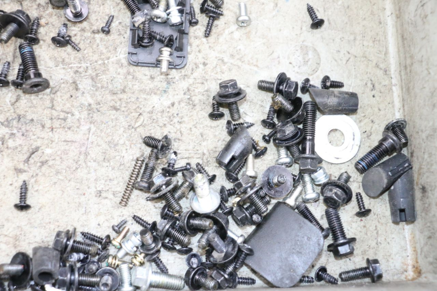 photo de VITI SEGWAY NINEBOT E125S 1 (2022 - 2026) - Primo piano tecnico