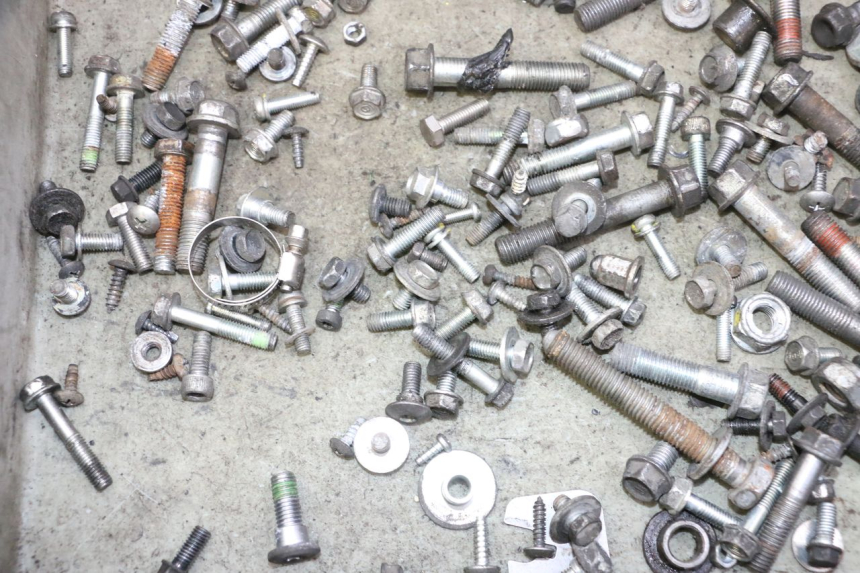 photo de SAC VITI BULLONE HONDA FES S-WING SWING ABS 125 (2007 - 2015)