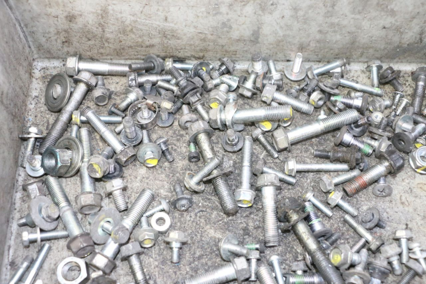 photo de SAC VITI BULLONE HONDA FES S-WING SWING ABS 125 (2007 - 2015)