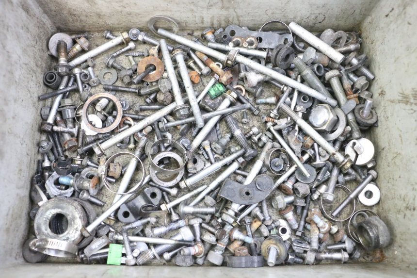 photo de VITI YAMAHA FZ6 FAZER S2 600 (2007 - 2011)