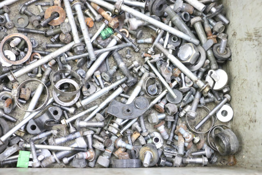 photo de VITI YAMAHA FZ6 FAZER S2 600 (2007 - 2011)